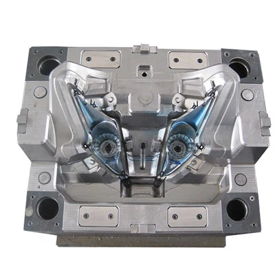 Autolaternate vormide täppistootmine